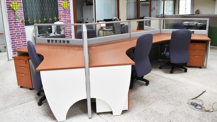 office workstation cluster of 9