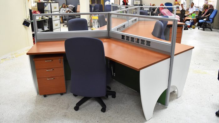 office workstation cluster of 9