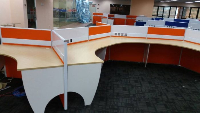 Workstation Cluster of 9 c/w 120 degree table, Full Board Partition & 3D Mobile Pedestal | Model SGWS-FT901 - Image 7