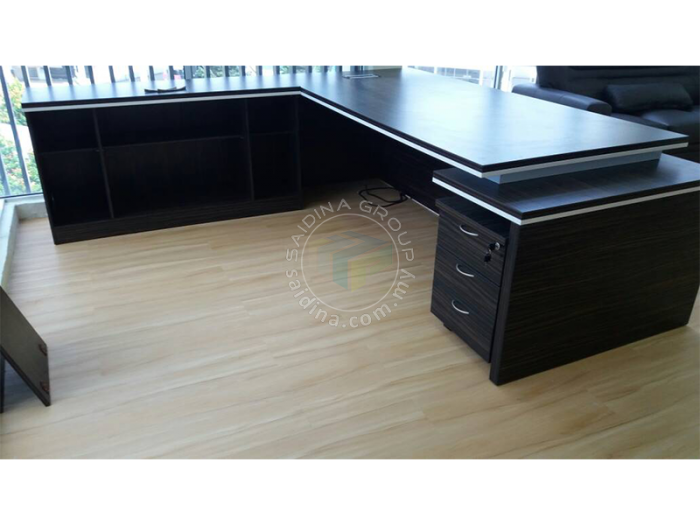 Director Table