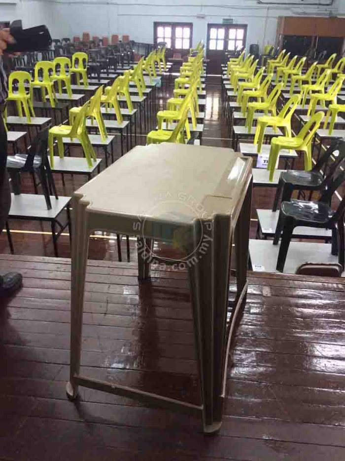School Desks