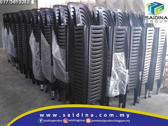 Plastic chair