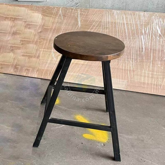 lab stool