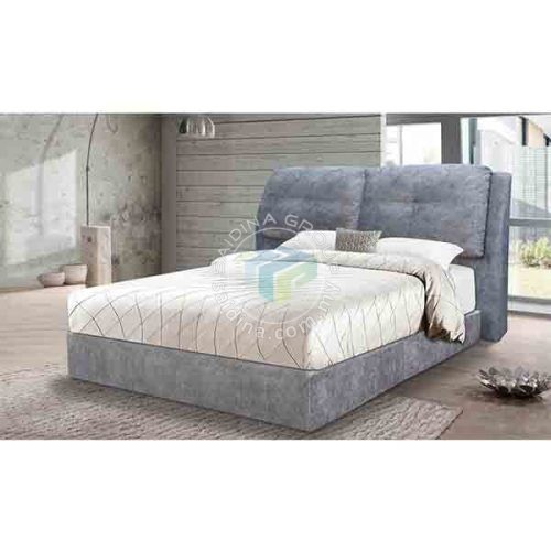 queen bed