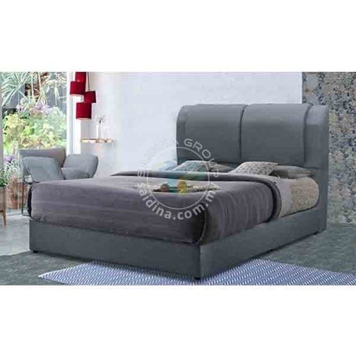 queen bed